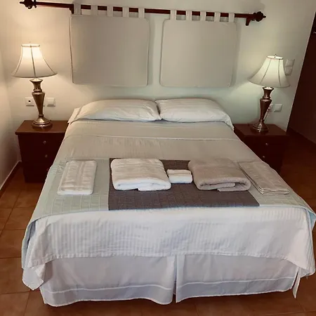 Дом отдыха The Cliff Retreat Private Beach-access - Sea View